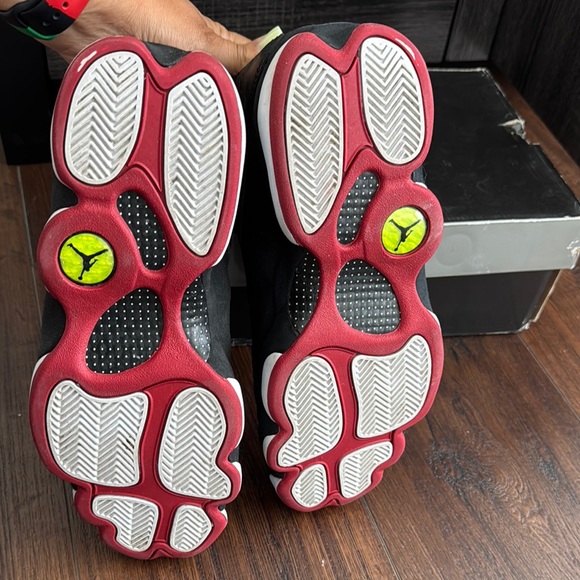 Air Jordan Men's Pre loved Retro 13 Black Varsity Red Sneakers Playoff 2011 - Picture 10 of 12